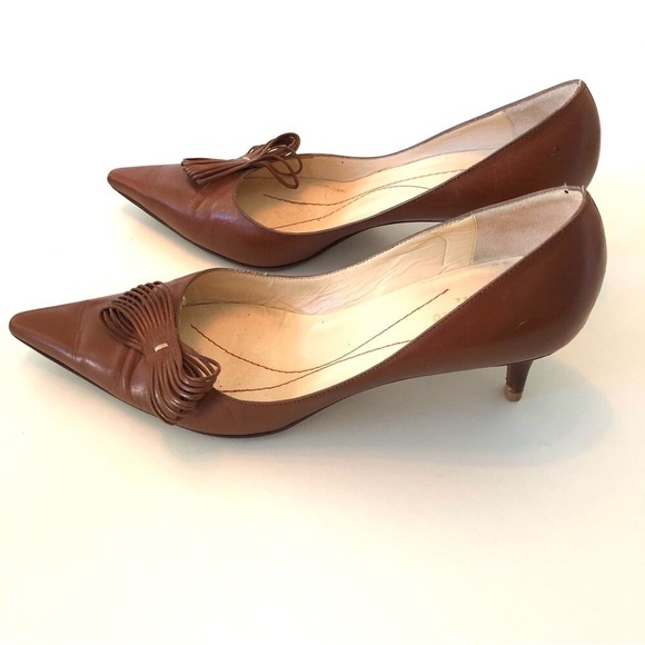 kate spade Shoes - Kate Spade New York Cognac Leather Kitten Heel Pointy Toe Bow Pumps Women’s 8.5